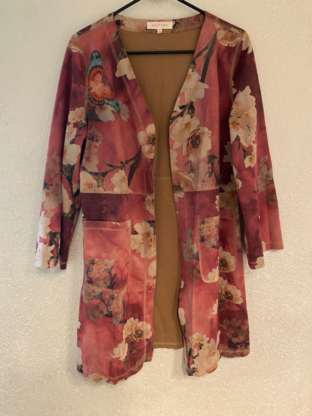 Solitaire Cardigan with Pink Rose Trim